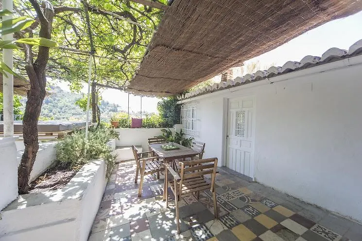 ***  Barbieri Cave Bed & Breakfast Granada Spain